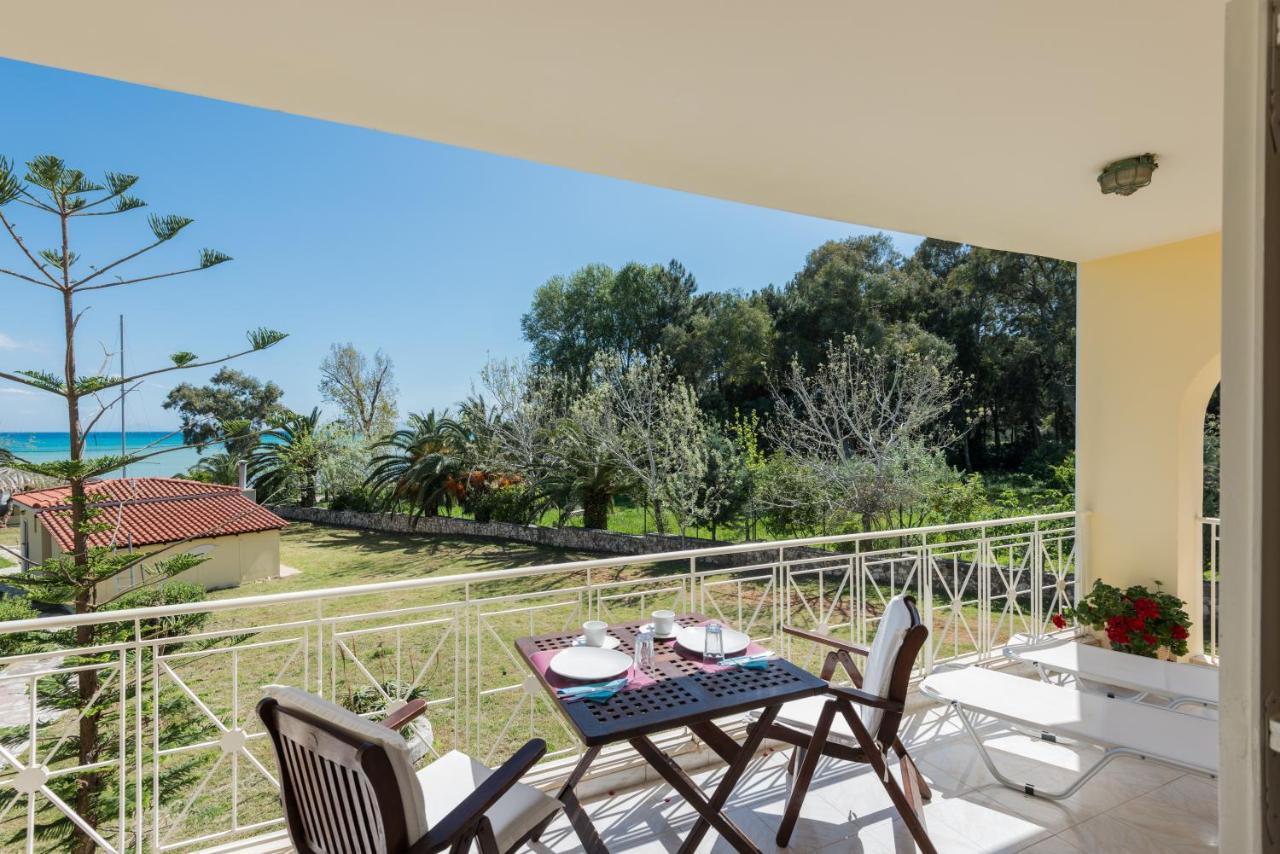 Albouro Seafront Apartments Kateleios Quarto foto