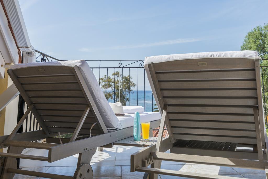 Albouro Seafront Apartments Kateleios Quarto foto
