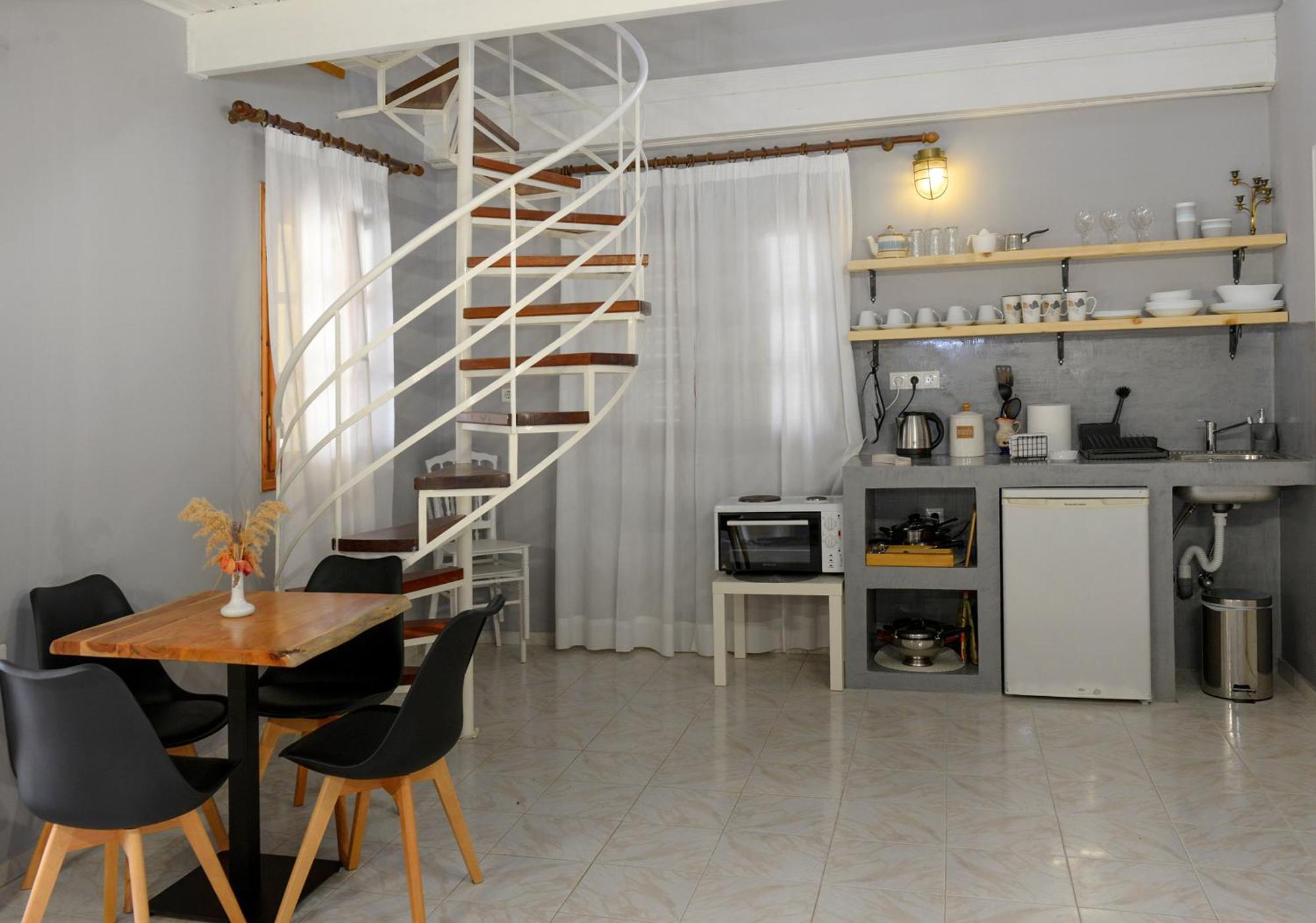 Albouro Seafront Apartments Kateleios Exterior foto