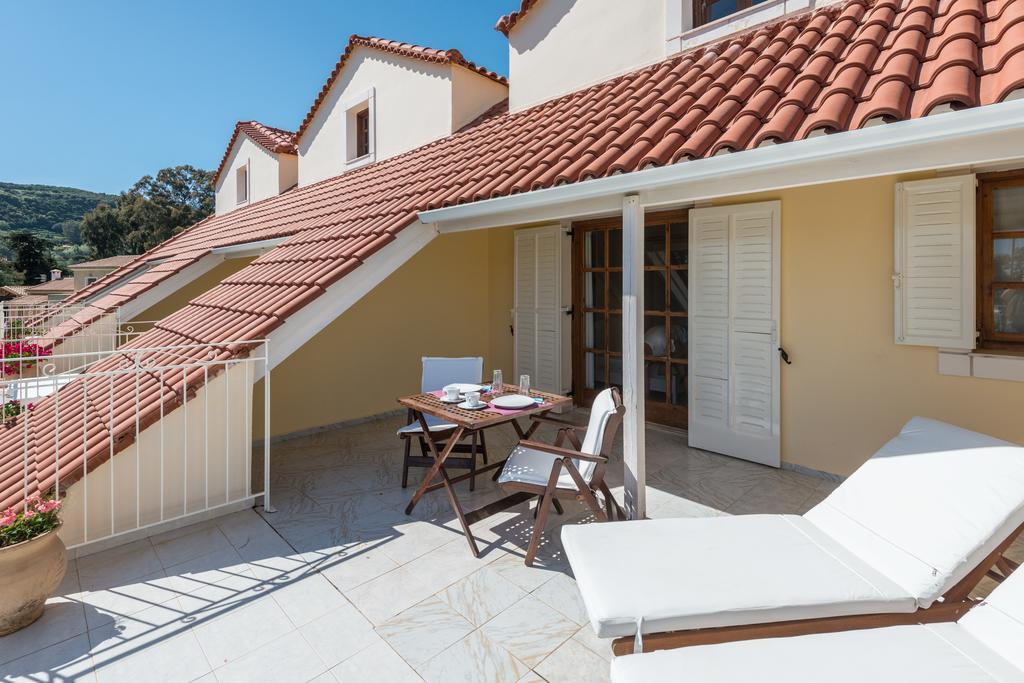 Albouro Seafront Apartments Kateleios Exterior foto