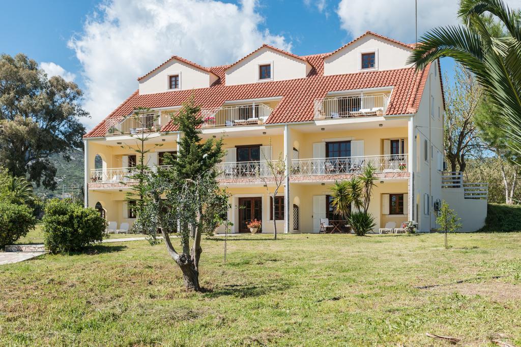 Albouro Seafront Apartments Kateleios Exterior foto